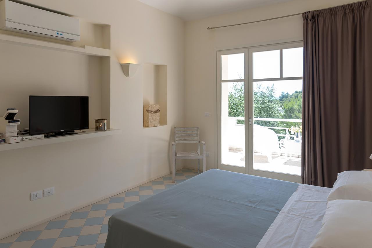 Baia Dei Mergoli Hotel มัตตีนาตา ภายนอก รูปภาพ