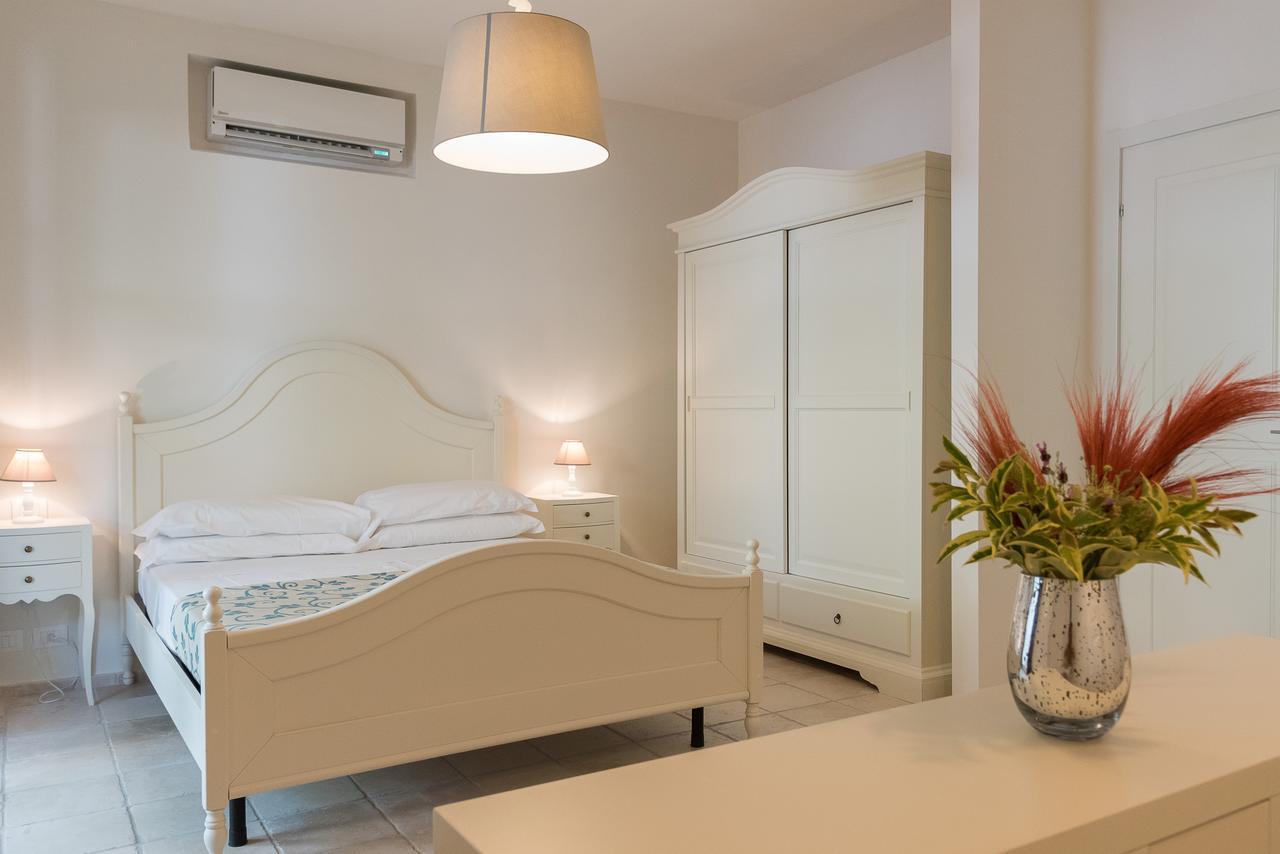 Baia Dei Mergoli Hotel มัตตีนาตา ภายนอก รูปภาพ